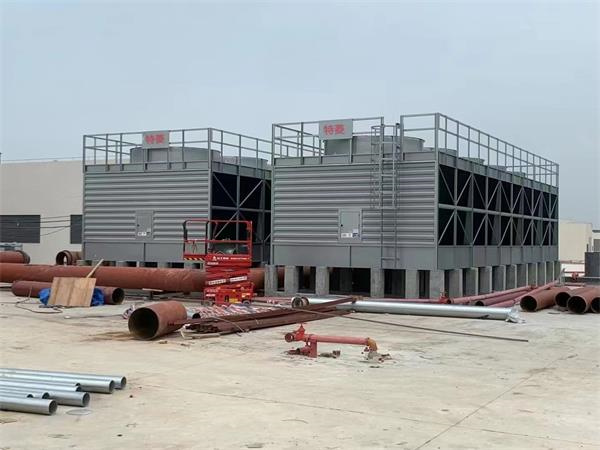 選購(gòu)閉式冷卻塔時(shí)應(yīng)該考慮哪些因素(廣東選購(gòu)閉式冷